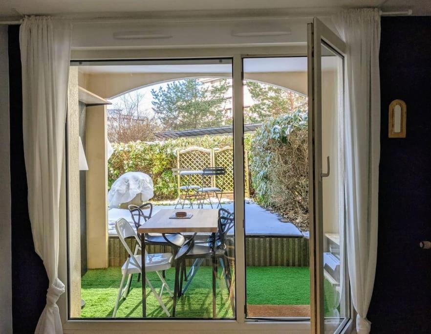 Charmant T2 Avec Jardin Proche Gare Rennes Exteriör bild